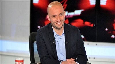 وائل رياض في عيد ميلاده الـ34: «أنا كبرت وللا إيه»