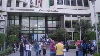 مبادرة بنك المعرفة المصرى بمشروعات تخرج «إعلام القاهرة»