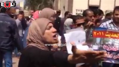 بالفيديو.. متظاهرو «إسكان الزواج الحديث» أمام «النواب»: «البلطجية يحتلون شققنا»