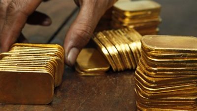 الغرفة التجارية تتوقع انخفاضا طفيفا بأسعار الذهب غدا
