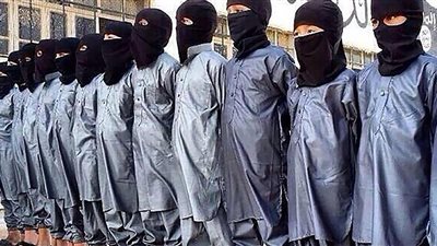 «داعش» يدرب 1400 طفل أيزيدي على العمليات الانتحارية