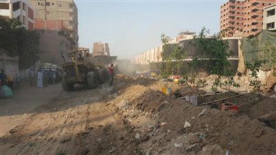 بالصور.. حملة نظافة موسعة بالخصوص وقرية بطا