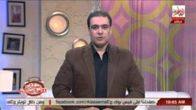 بالفيديو.. مذيع العاصمة مهاجمًا «ميسي» بعد واقعة إهداء الحذاء: «جزمة المصري برقبته»