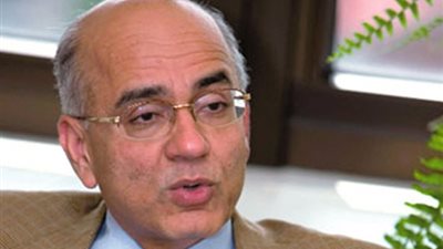 «النقد الدولي» يعيد النظر في منح مصر قرض 12 مليار دولار.. نوفمبر