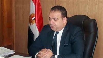 محافظ الفيوم يسلم شيكات دعم الأنشطة الرياضية لمندوبي مراكز الشباب