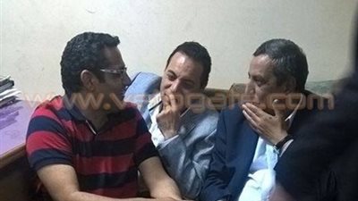 «لغز كفالة نقيب الصحفيين».. طارق نجيدة: التيار الشعبي سددها للإفراج عن «قلاش».. حزب الكرامة ينفي.. سيد أبو زيد: «الأموال من خزينة النقابة».. وجمال عبد الرحيم من قسم قصر ا