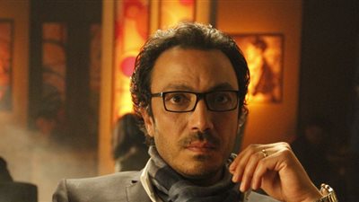 طارق لطفي يبدأ تصوير «بين عالمين» منتصف ديسمبر