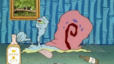 بالصور.. حلزون يتناول قطعة خيار يتحول إلى سخرية الإنترنت