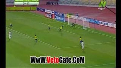 بالفيديو.. «عواد» ينقذ مرمى الإسماعيلي من رأسية باسم مرسي