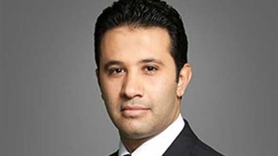 عمرو خليل في طريقه لـ«دي إم سي»