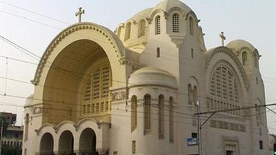 الأقباط يرفضون حماية الكنائس ويؤكدون: 