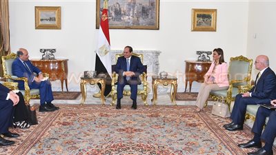 السيسي يستعرض مع رئيس البنك الأوروبي خطوات توفير مناخ جاذب للاستثمار