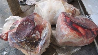 ضبط 1.5 لحوم منتهية الصلاحية بشبرا الخيمة