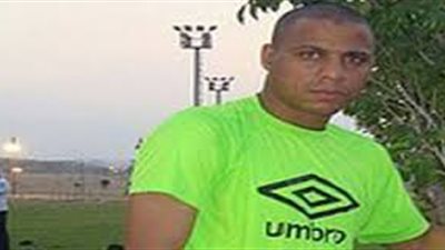 «عبد العال» يعد «طيارة» الداخلية بصرف مستحقاته نهاية الموسم