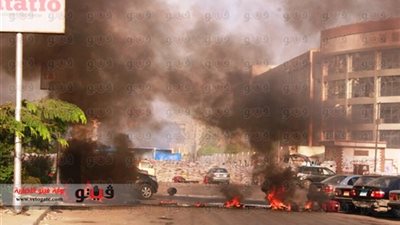 وول ستريت جورنال: فض اعتصامي رابعة والنهضة أصاب القاهرة بالشلل.. الأمن أصر على إشراك الإعلام والمجتمع المدني.. الإخوان يستهدفون كنائس الصعيد ويحرقون محال الأقباط