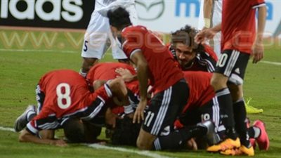 فرحة عارمة داخل غرفة خلع ملابس المنتخب بالكونغو