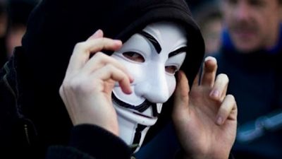 «القرصنة الإكترونية ضد داعش».. أنونيموس تعلن الحرب على التنظيم الإرهابي.. إغلاق 20 ألف حساب متشدد بتويتر.. تدشن حملة عمليات بروكسل للرد على استهداف بلجيكا.. وخبير تكنولوجي: لديها قدرات تفوق 
