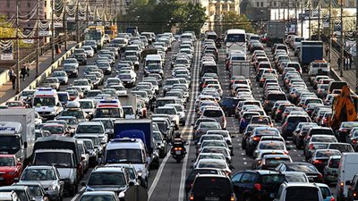 مصدر أمني يكشف خطة القضاء على الاختناقات المرورية خلال رمضان