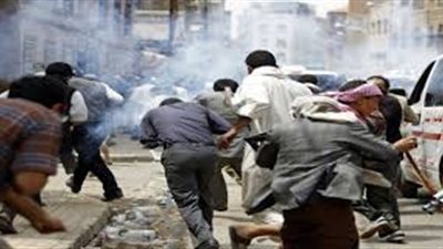 تجدد المعارك بين القوات الشرعية والحوثيين في تعز