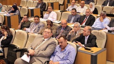 بالصور.. محافظ دمياط ينشئ خيمة «أهلا رمضان» ويعلن حالة الطوارئ