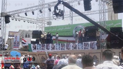 الشرطة تزيل المنصة الرئيسية برابعة العدوية وتدخل للمستشفى الميداني