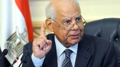 رئيس نقابة الصناعات الهندسية يطالب الببلاوي بالحفاظ على حقوق العمال