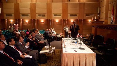 «البيئة» تعلن عن خطتها لمواجهة السحابة السوداء.. خالد فهمي: هدفنا جمع مليون طن قش أرز.. فحص عادم السيارات بالجراجات.. «واتس آب» حقق نجاحا في مواجهة الأزمة.. وإغلاق مكامير الفحم لمد