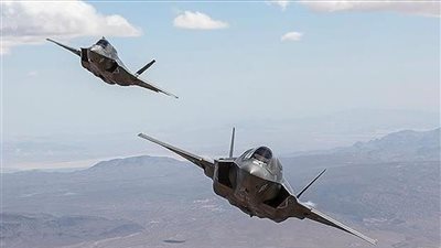 مقتل العشرات من القاعدة بغارات جوية في اليمن