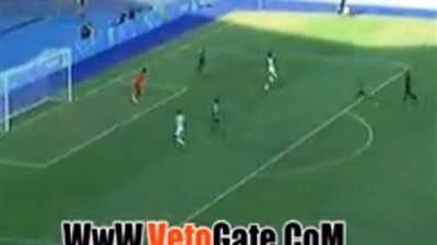 بالفيديو.. «روميل» يتقدم لـ «الهندوراس» بالهدف الأول في الجزائر