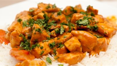 طريقة إعداد مكعبات فيلية السمك بصوص جوزالهند والتمر هندي