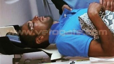 بالصور.. نقل علي عيد إلى المستشفى لإصابته بـ«ارتجاج» في مباراة الأهلي