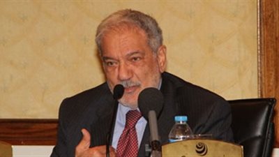 على السلمي: بطرس غالي استولى على أموال التأمينات وهرب إلى الخارج