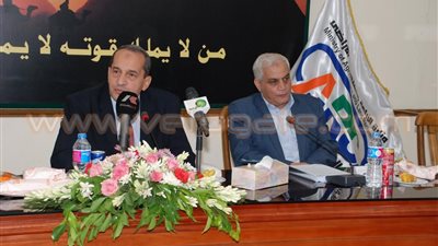 «فايد»: ندرس إنشاء بنك المعلومات الزراعية