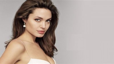 أنجلينا جولي تقضي 3أيام بصحبة