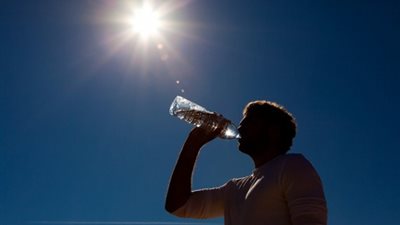 «الأرصاد»: طقس الغد حار على الوجه البحري والقاهرة