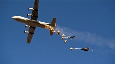 أمريكا تدعو برنامج الأغذية العالمي لإسقاط المساعدات جوًا في سوريا