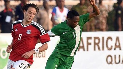 وصول منتخب نيجيريا إلى استاد برج العرب