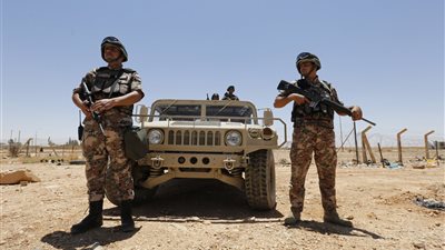 الجيش الأردني يقتل شخصا ويصيب آخر حاولا التسلل إلى سوريا