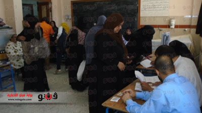 بالفيديو والصور.. عمال 