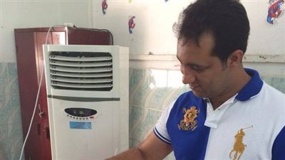 بالصورة.. أحمد مرتضى يدلي بصوته في انتخابات الرئاسة