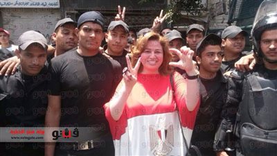 إلهام شاهين: 