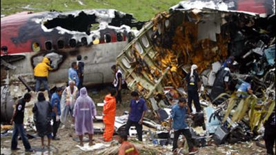 نشرة الصحافة الأجنبية أبرزها تحطم طائرة في تايلاند