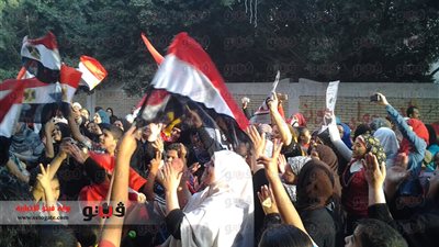 بالصور.. تزايد أعداد الناخبين في الساعات الأخيرة من الانتخابات