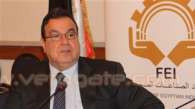 «البهى»: محور قناة السويس يرفع حصة مصر من التجارة العالمية