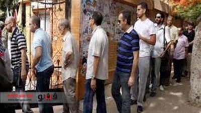 القبض على 3 إخوان يلتقطون صورا أمام لجنة بالبحيرة