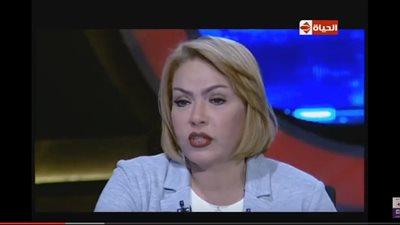 بالفيديو.. لوسي: «علمت شاكيرا الرقص وابني بيقولي هزي كويس»