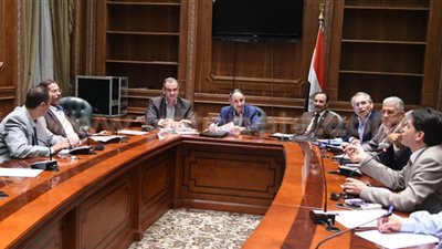 «أصحاب الشون» في بيان لمجلس النواب.. تتهم أعضاء لجنة «تقصي حقائق القمح» بتشويه صورتهم.. اللجنة أعلنت أرقاما وهمية لحجم الفساد لصالح «قوى الشر».. الرابطة تتهم نواب المنيا 