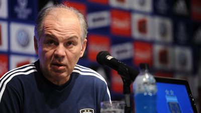 مدرب الأرجنتين: مستوى لاعبي برشلونة أثر بالسلب على 