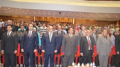 بالفيديو والصور.. محافظ الغربية يكرم أبطال أكتوبر بجامعة طنطا