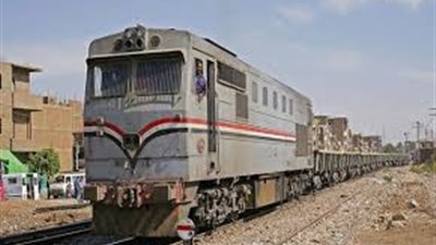 خروج عربة بقطار خط «دسوق - دمنهور» عن القضبان